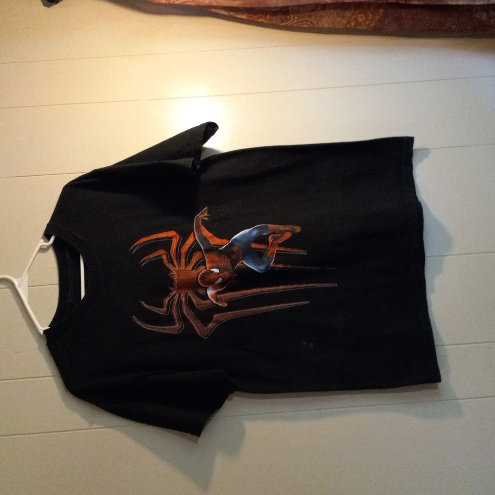 Spiderman 2 tee shirt